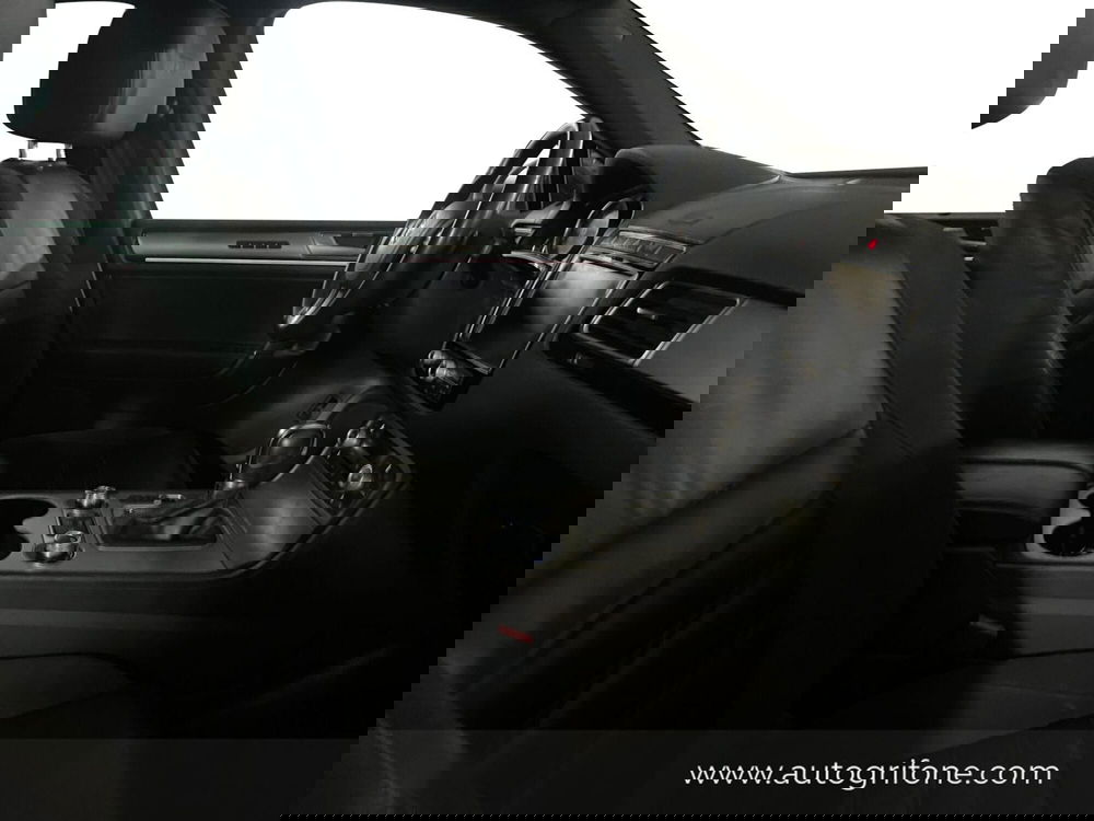 Volkswagen Touareg usata a Modena (15)