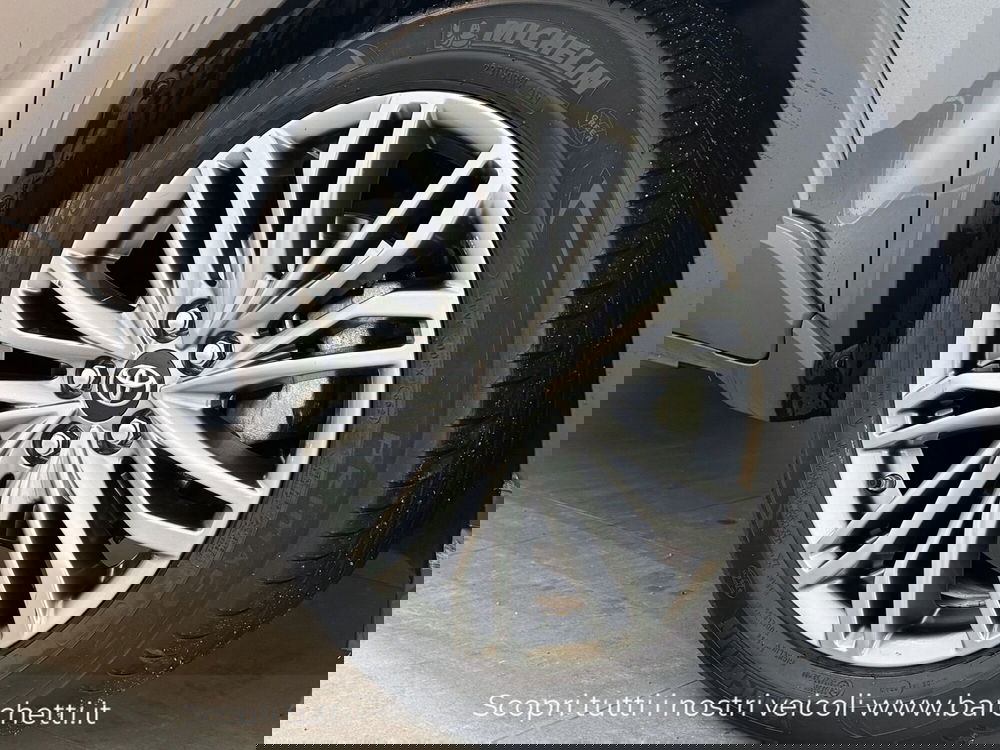 Toyota Toyota C-HR usata a Brescia (7)