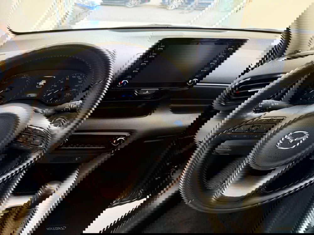 Mazda Mazda2 Hybrid usata a Napoli (9)