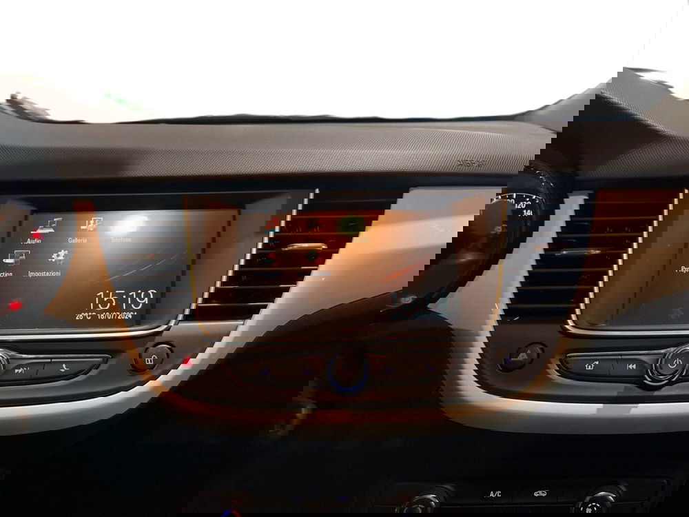 Opel Crossland X usata a Torino (14)