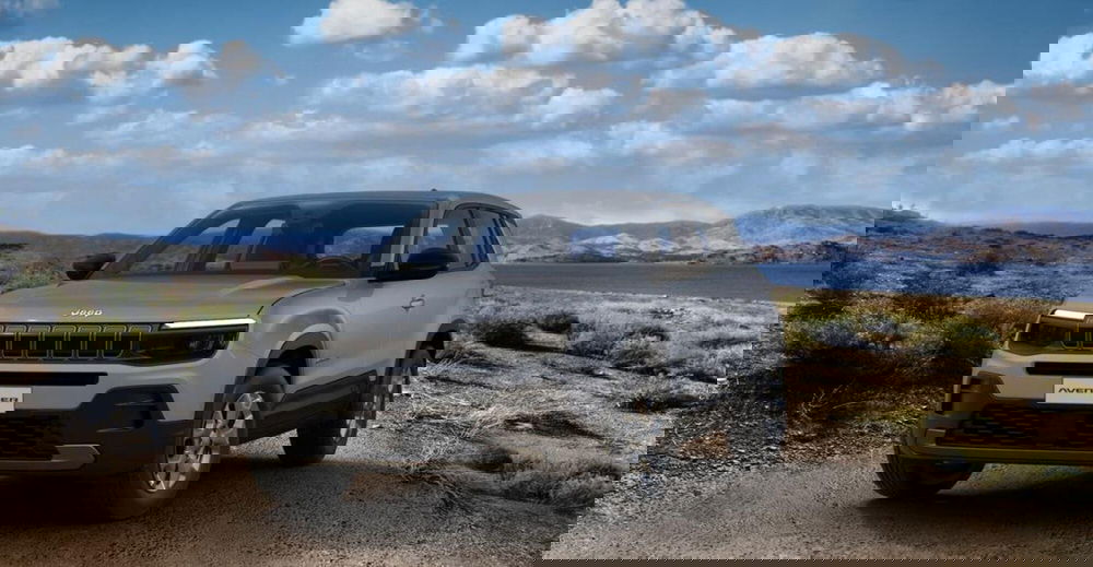 Jeep Avenger nuova a Torino