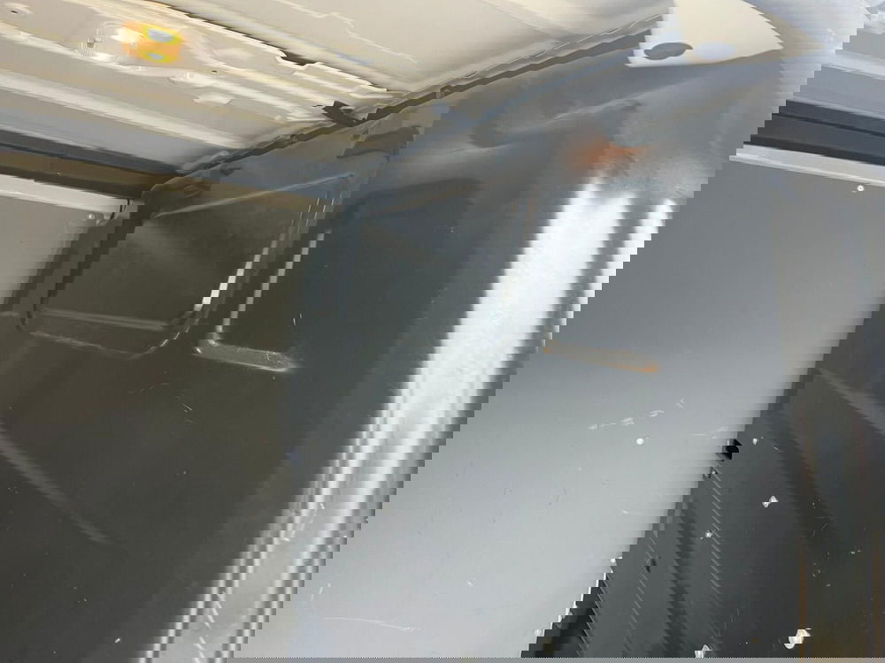 Opel Vivaro Furgone usata a Milano (15)
