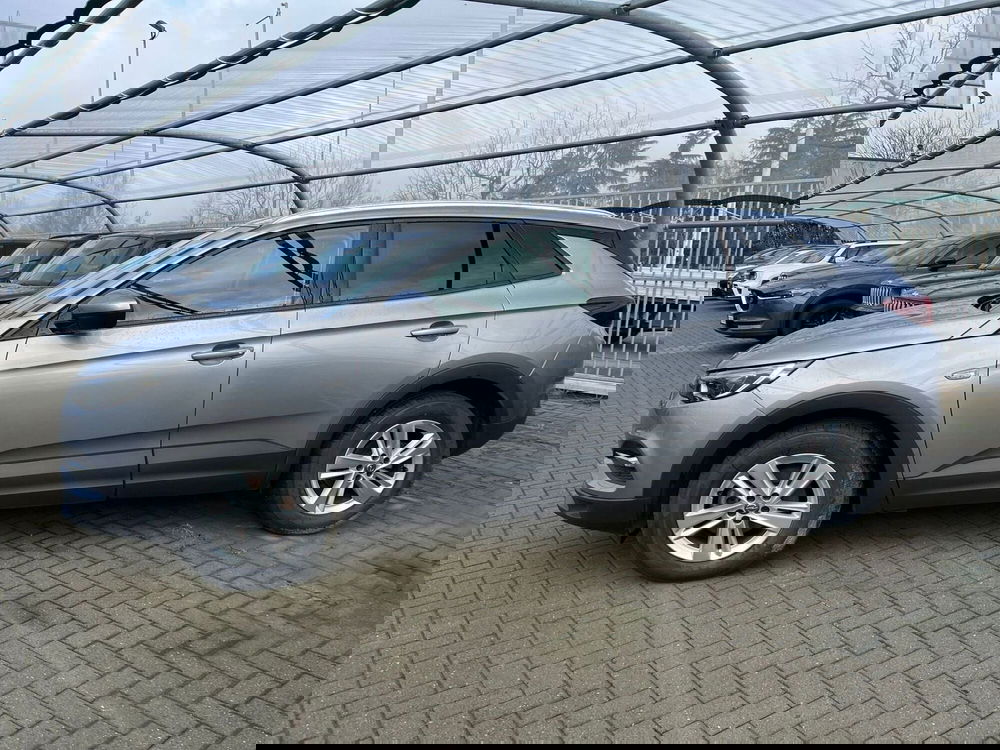 Opel Grandland X usata a Milano (5)