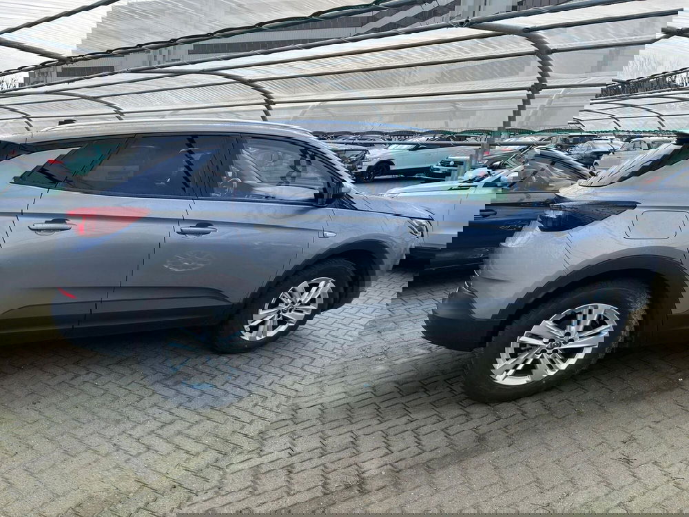Opel Grandland X usata a Milano (6)