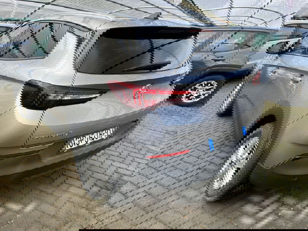 Opel Grandland X usata a Milano (8)