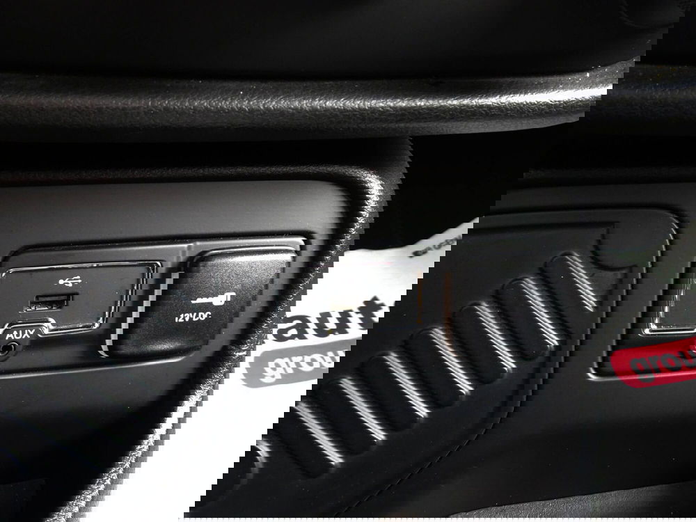 Jeep Renegade usata a Treviso (18)