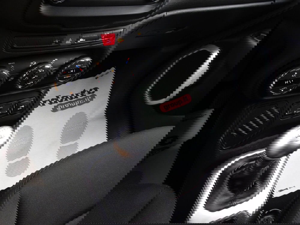 Jeep Renegade usata a Treviso (19)