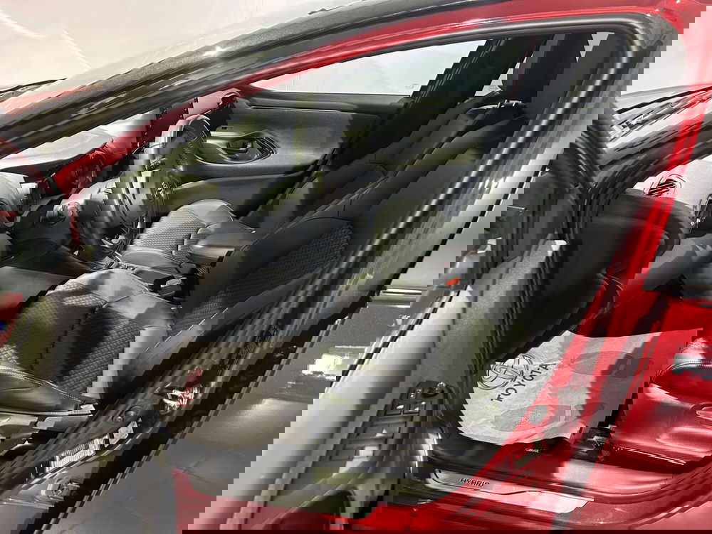 Toyota Yaris usata a Milano (12)