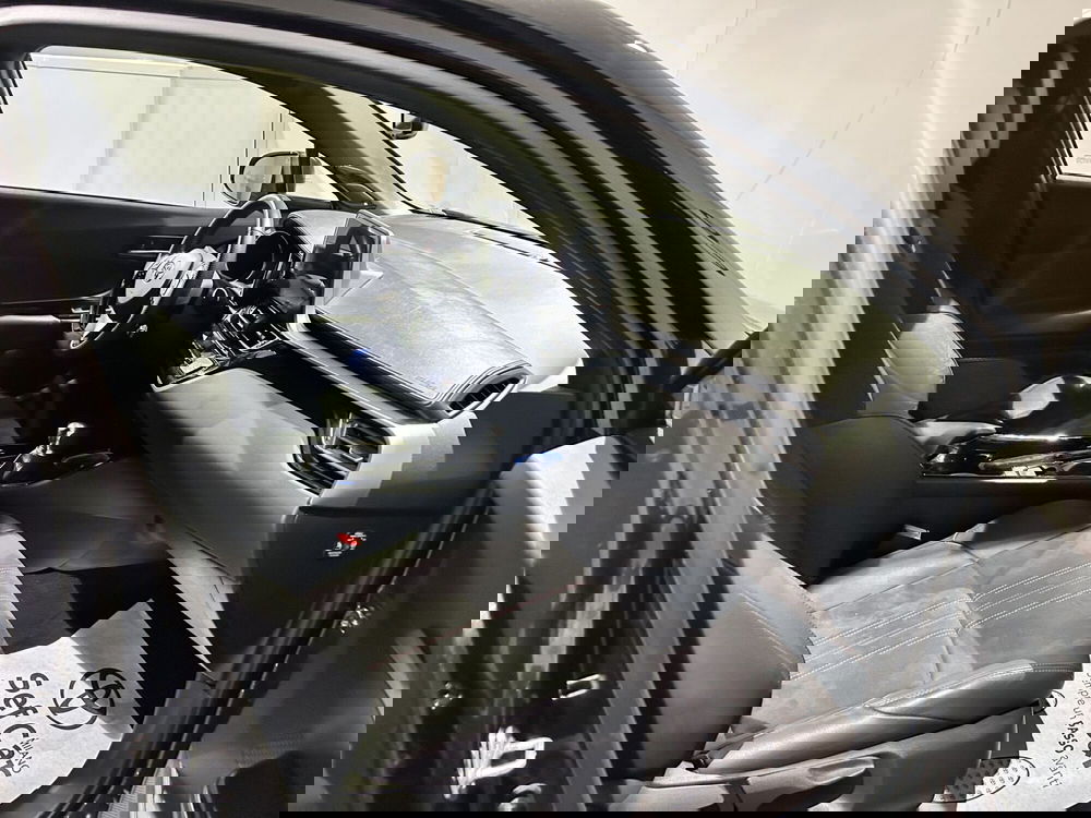 Toyota Toyota C-HR usata a Milano (7)