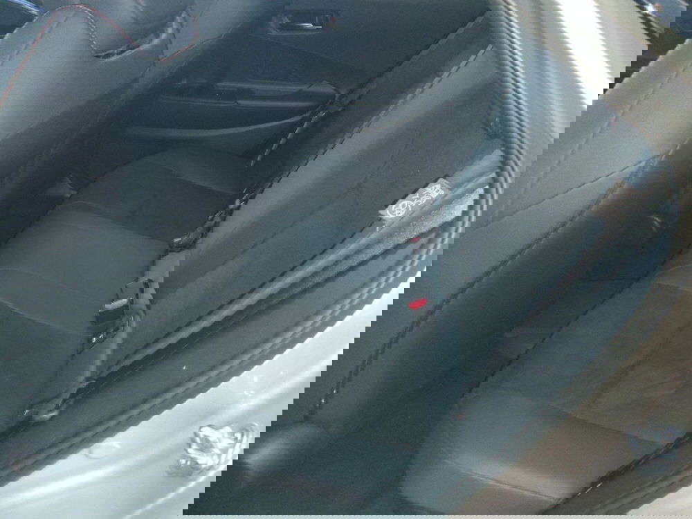 Toyota Toyota C-HR usata a Milano (12)