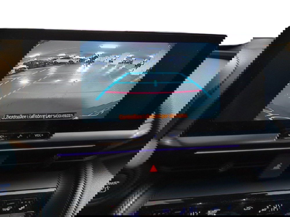 Toyota Toyota C-HR usata a Milano (16)