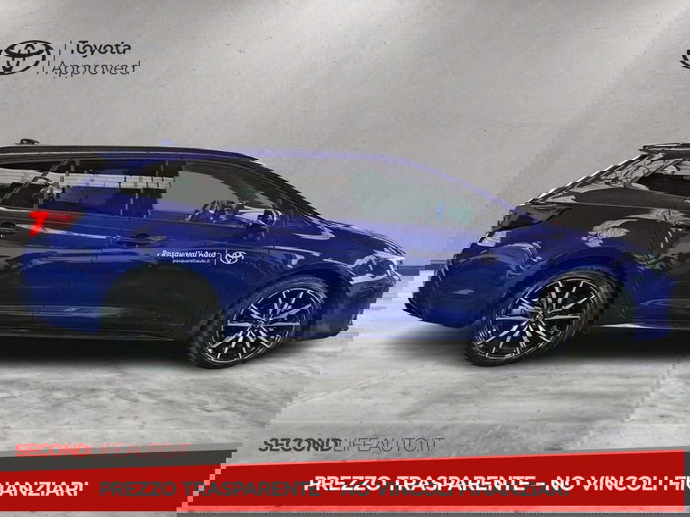 Toyota Corolla Touring Sports nuova a Chieti (10)