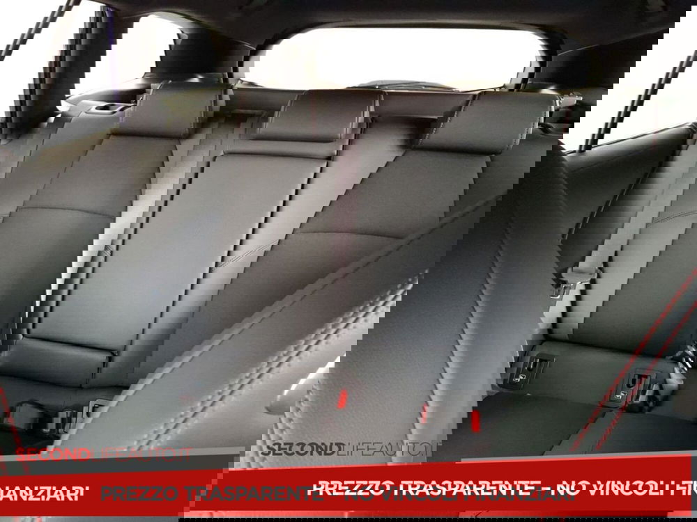 Toyota Corolla Touring Sports nuova a Chieti (2)