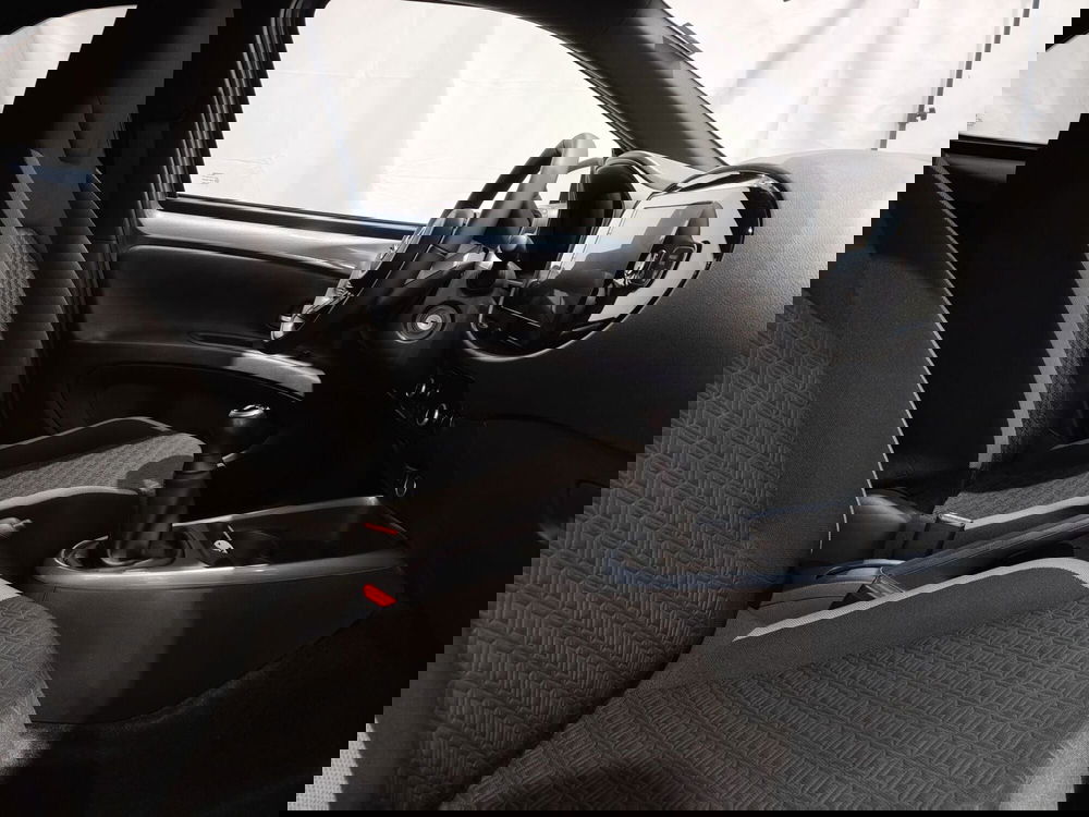 Toyota Aygo X usata a Roma (5)