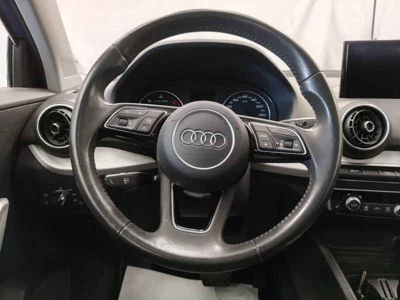 Audi Q2 usata a Roma (10)