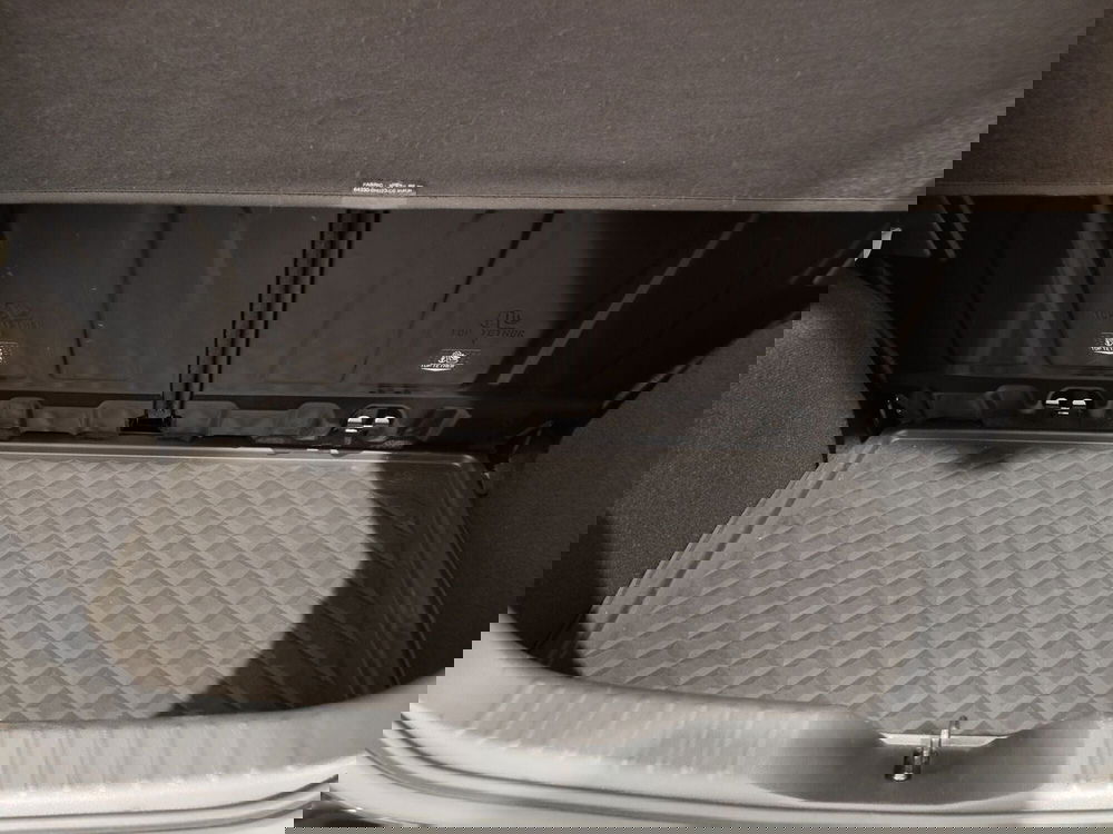 Toyota Aygo X usata a Roma (13)