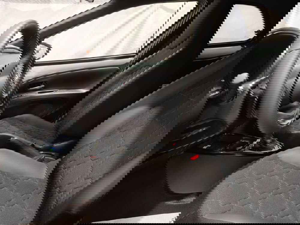 Toyota Aygo X usata a Roma (14)