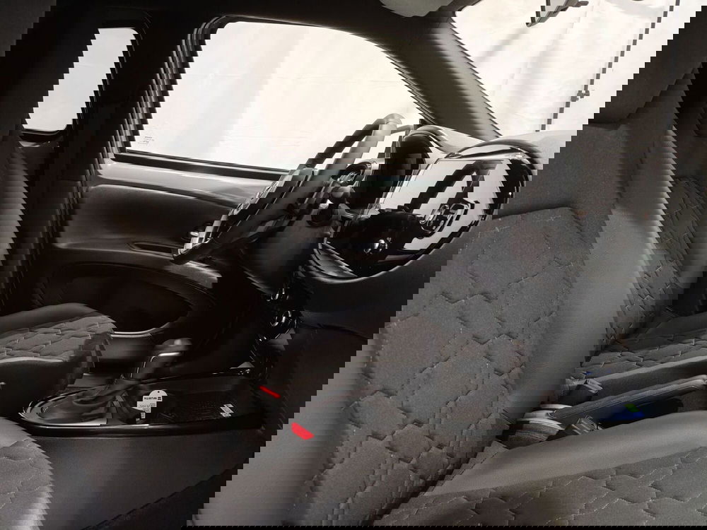 Toyota Aygo X usata a Roma (5)