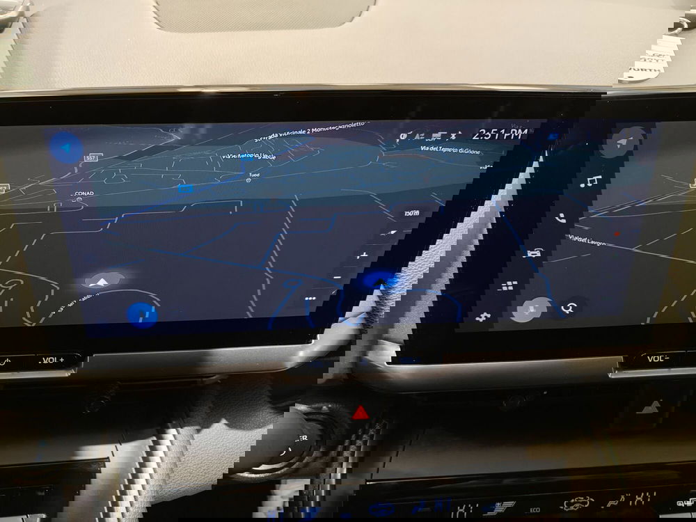 Toyota Toyota C-HR usata a Roma (12)