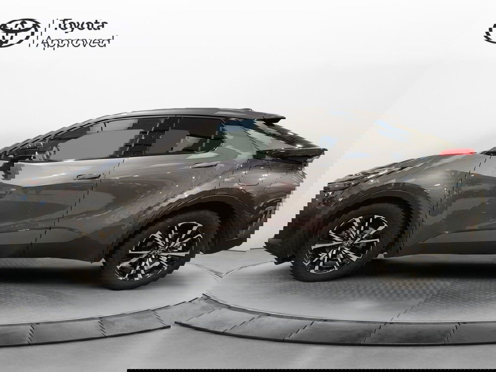 Toyota Toyota C-HR usata a Roma (3)
