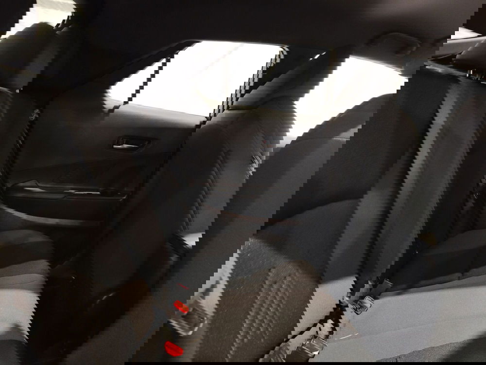 Toyota Toyota C-HR usata a Roma (8)