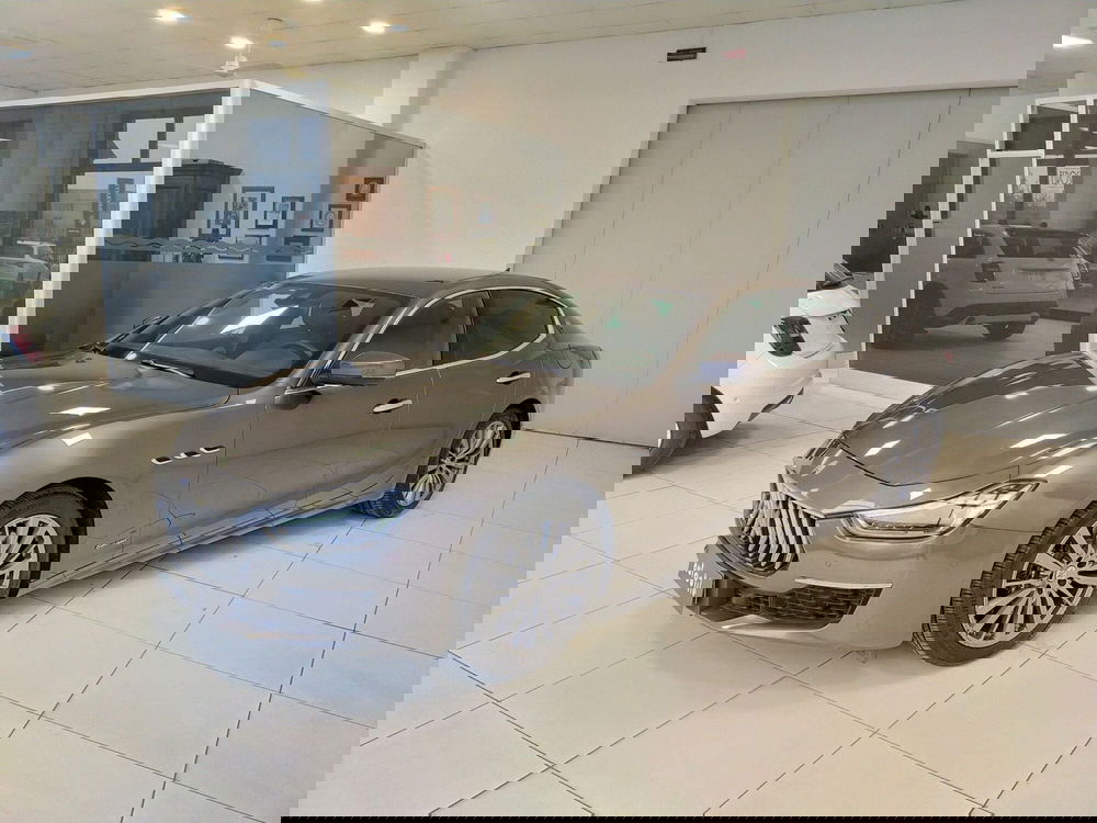 Maserati Ghibli usata a Reggio Emilia (3)