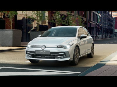 Volkswagen Golf 1.5 tsi ehybrid Style 204cv dsg nuova a Livorno