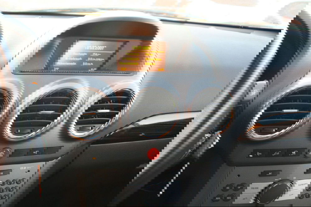 Opel Antara usata a Pordenone (11)