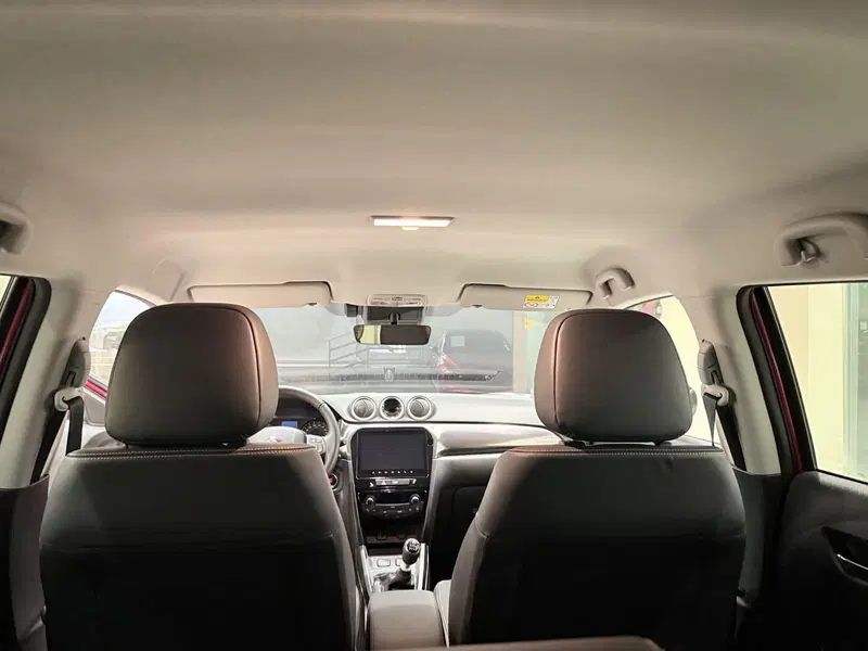 Suzuki Vitara usata a Latina (15)