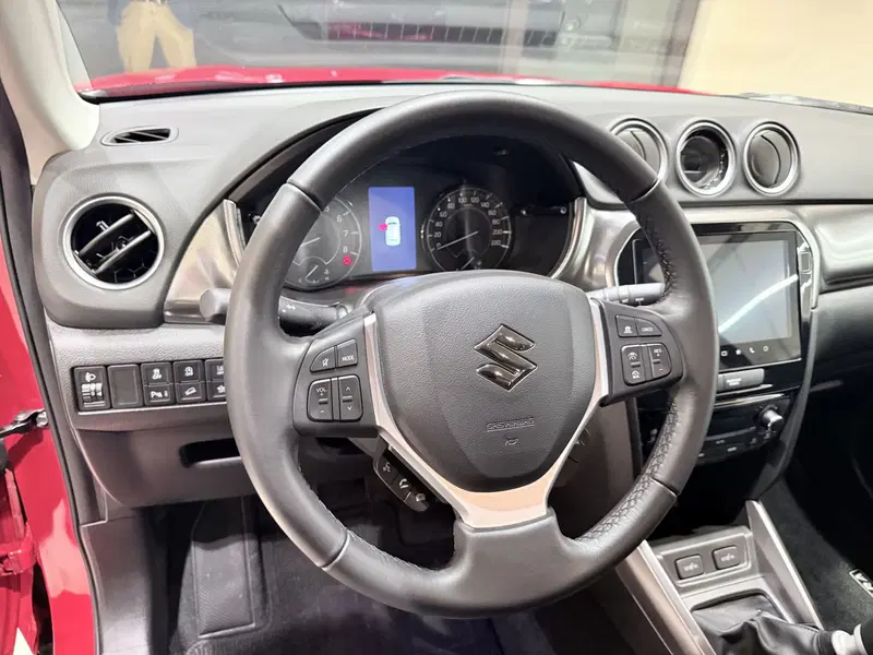 Suzuki Vitara usata a Latina (17)