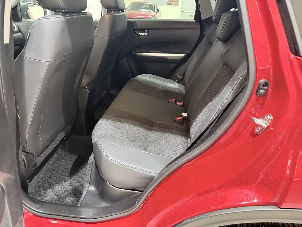 Suzuki Vitara usata a Latina (19)