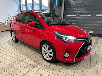 Toyota Yaris 1.5 Hybrid 5 porte Style del 2015 usata a Lissone