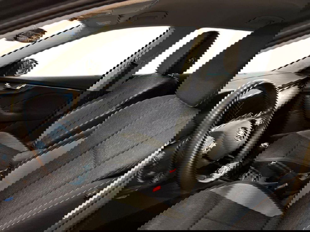 Skoda Kamiq usata a Matera (7)