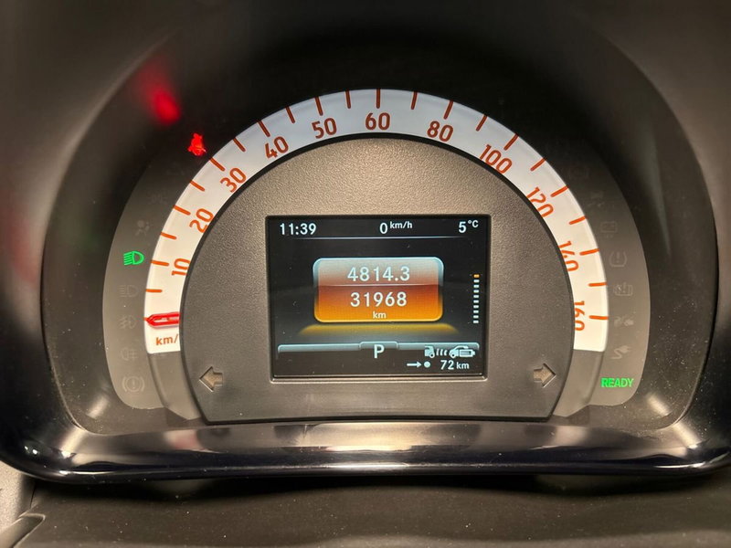 smart Fortwo usata a Milano (13)