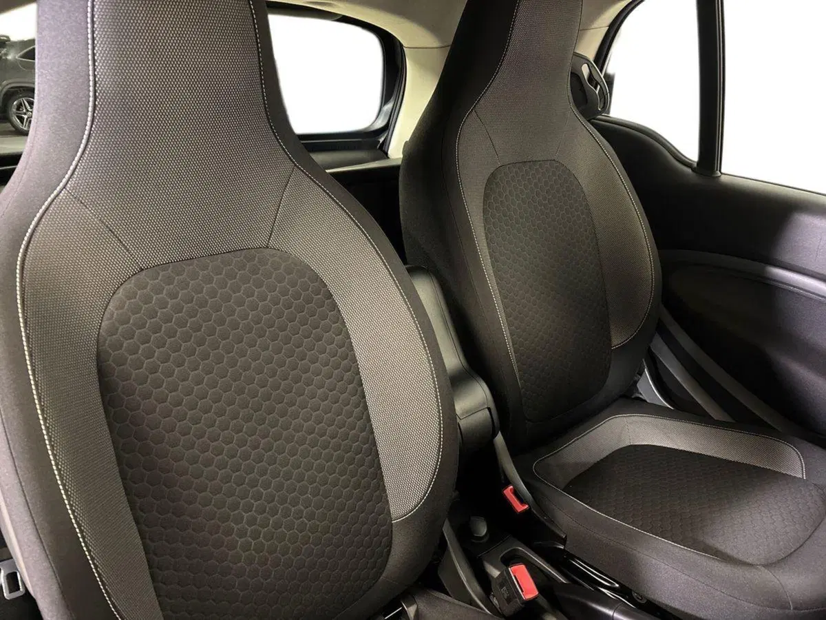 smart Fortwo usata a Milano (16)