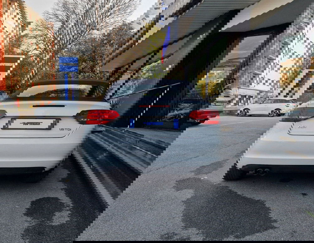 Audi A3 Cabrio usata a Milano (8)