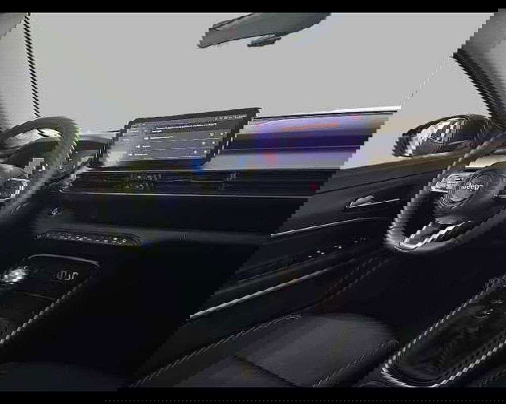 Jeep Avenger usata a Roma (12)