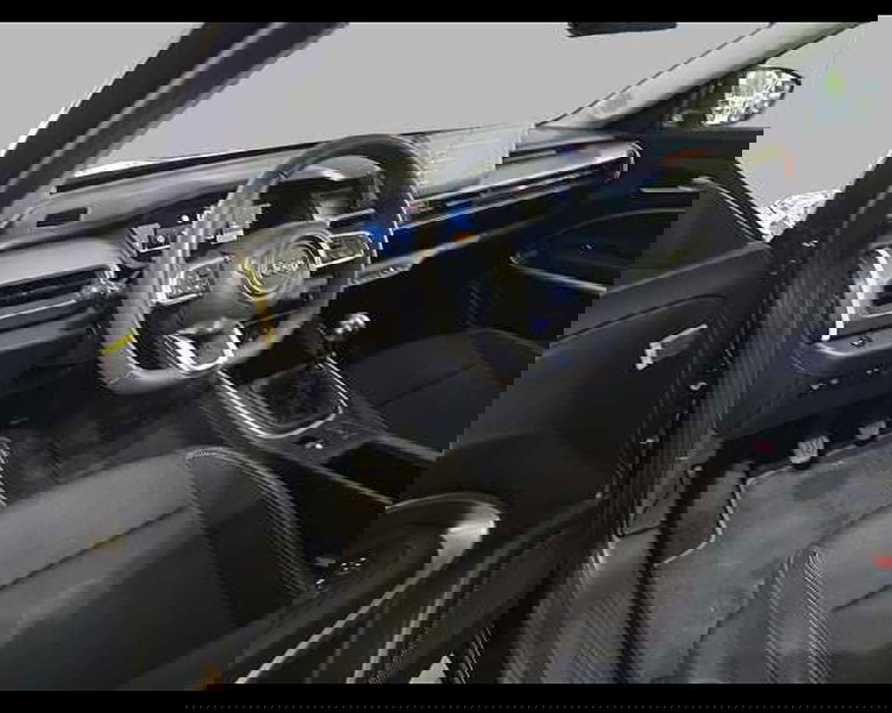 Jeep Avenger usata a Roma (9)