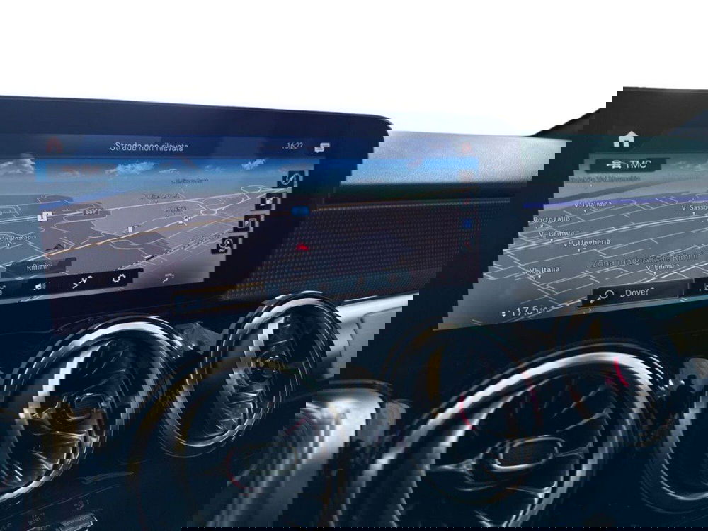 Mercedes-Benz EQB usata a Rimini (15)