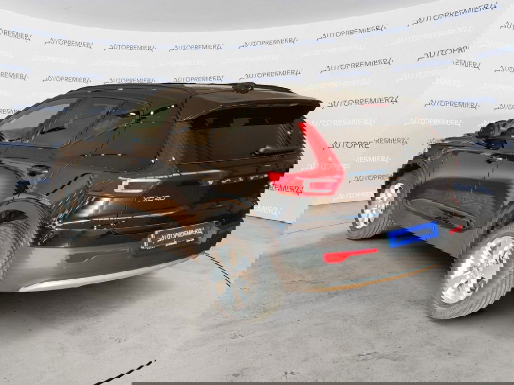 Volvo XC40 nuova a Como (7)