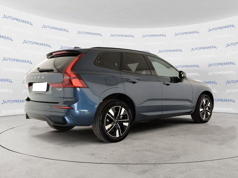 Volvo XC60 nuova a Como (3)