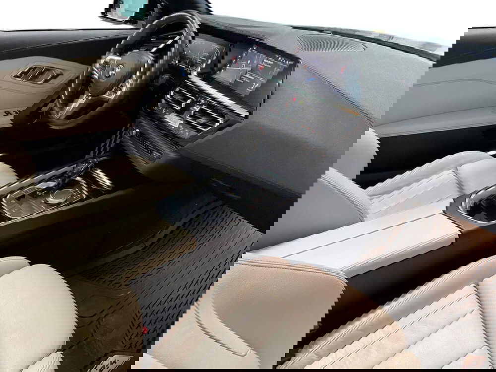 BMW Z4 Cabrio usata a Macerata (12)