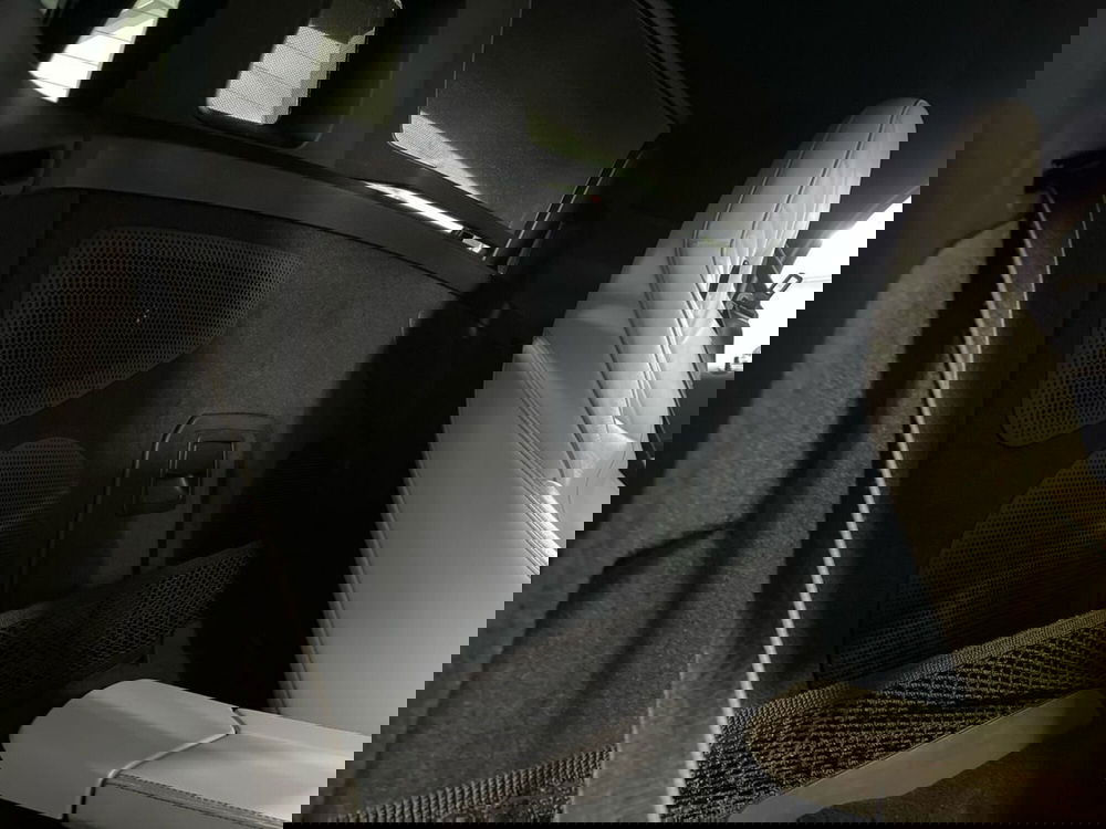 BMW Z4 Cabrio usata a Macerata (13)