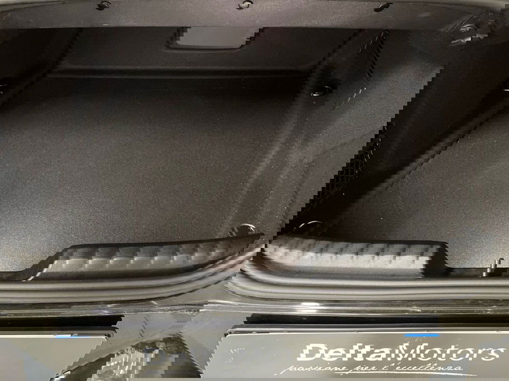 BMW Z4 Cabrio usata a Macerata (7)