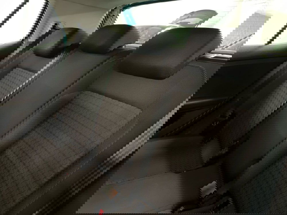 Volkswagen T-Cross usata a Macerata (13)