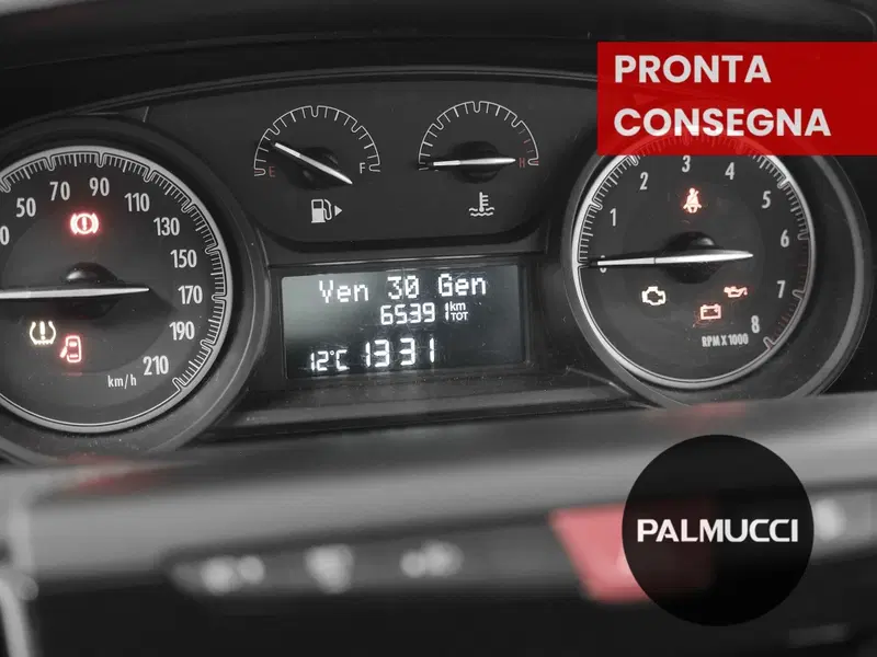 Lancia Ypsilon usata a Prato (7)