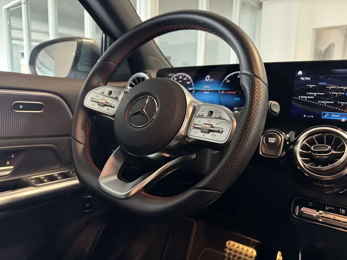 Mercedes-Benz EQA usata a Messina (14)
