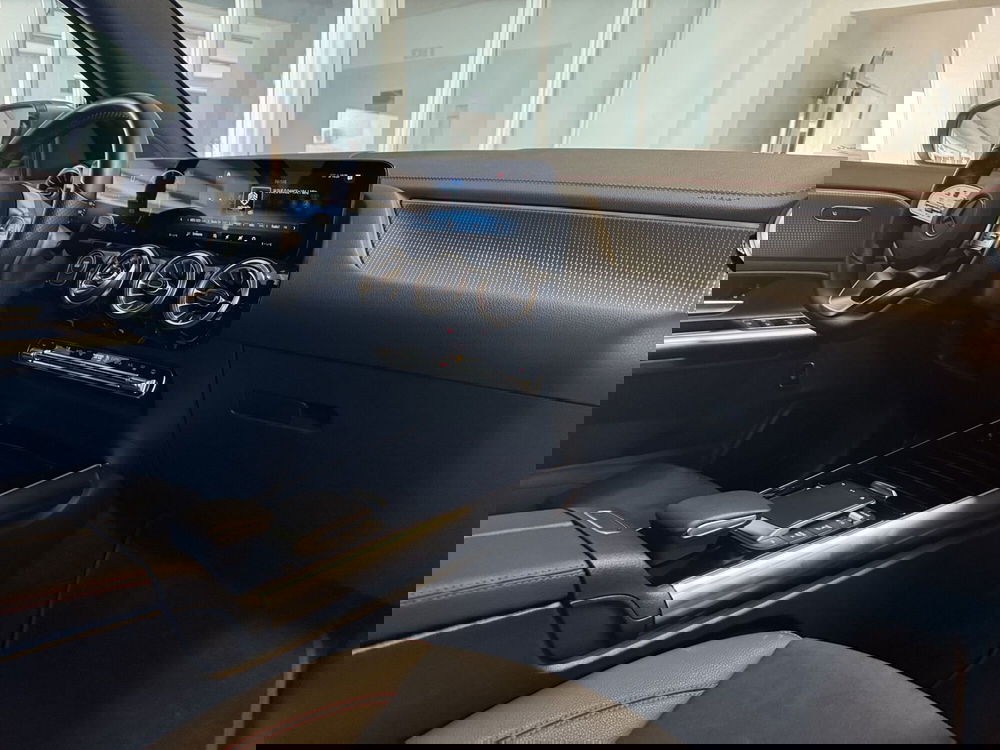 Mercedes-Benz EQA usata a Messina (9)