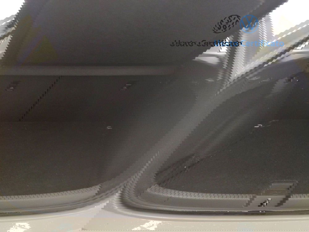 Volkswagen Taigo usata a Avellino (13)