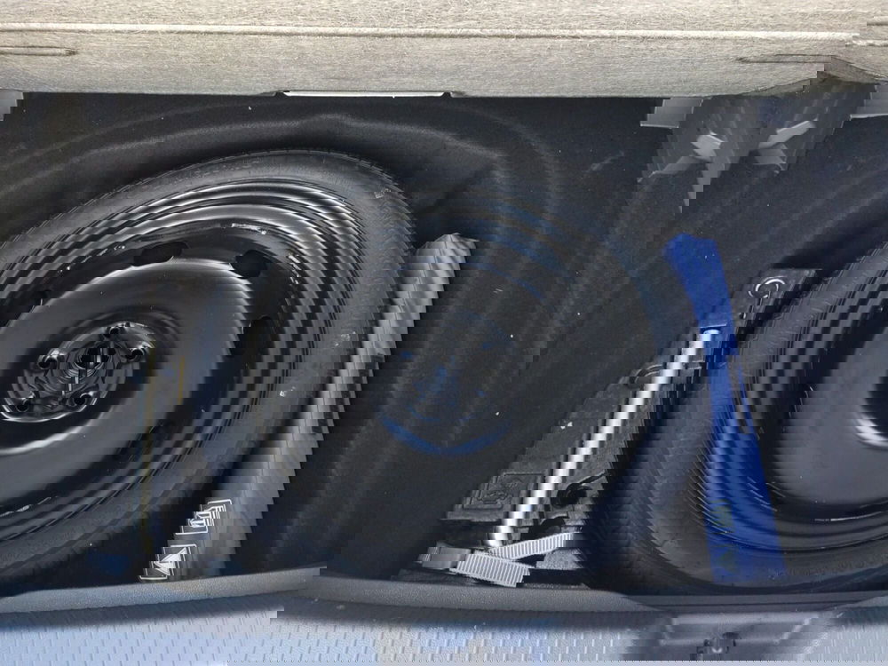 Volkswagen Golf usata a Avellino (9)